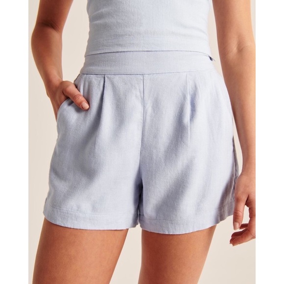 Abercrombie Fitch Linen Blend Pull On 